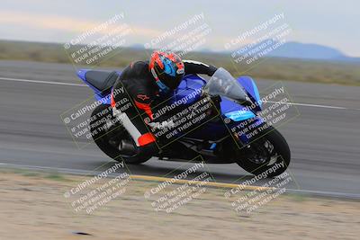 media/Jan-14-2023-SoCal Trackdays (Sat) [[497694156f]]/Turn 11 Inside (950am)/